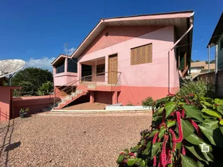 Casa com 4 dormitórios, foto 1