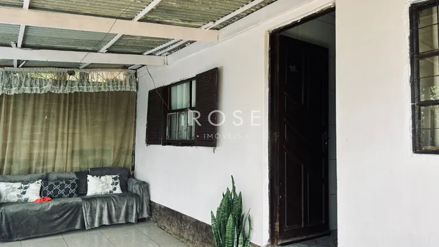Casa com 1 dormitório