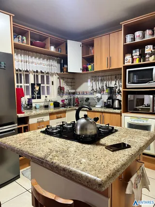 Casa com 4 dormitórios, foto 6