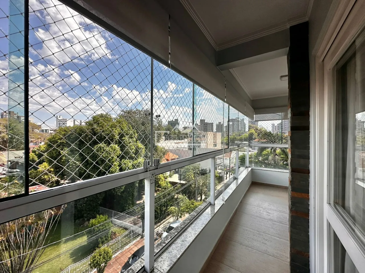 Apartamento com 2 dormitórios, foto 1