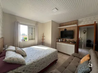 Casa com 4 dormitórios, foto 4