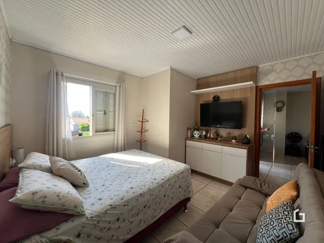 Casa com 4 dormitórios, foto 4