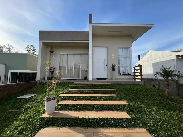 Casa com 2 dormitórios