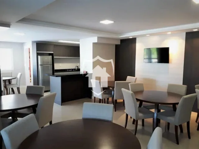 Apartamento com 3 dormitórios, foto 2