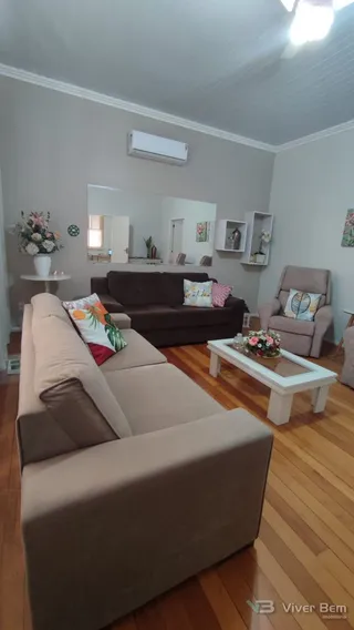 Casa com 3 dormitórios, foto 2