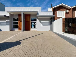 Casa geminada com 2 dormitórios, foto 1