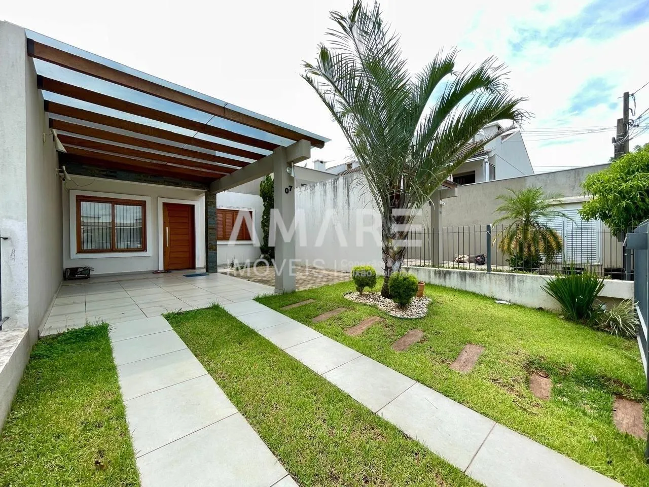 Casa geminada com 2 dormitórios, foto 1