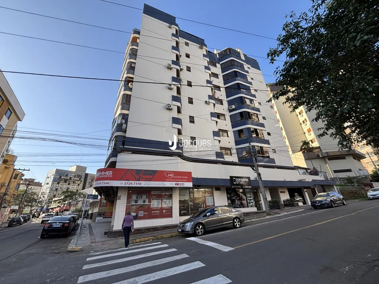 Apartamento com 4 dormitórios, foto 1