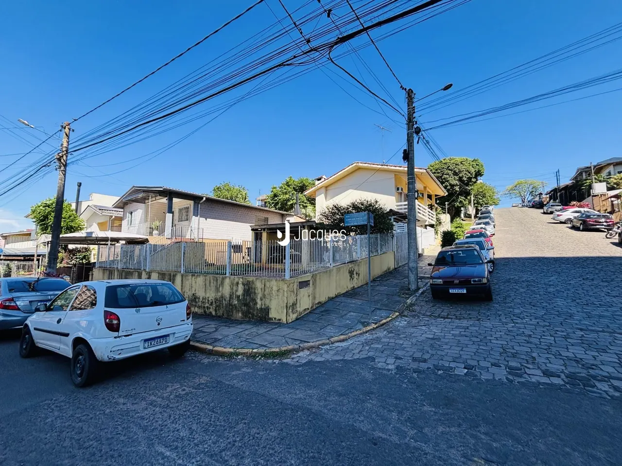 Casa com 3 dormitórios, foto 1