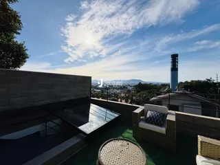 Varanda com vista para a paisagem no Lajeado.