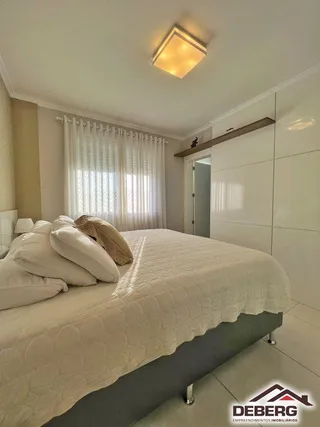 Apartamento com 3 dormitórios, foto 2