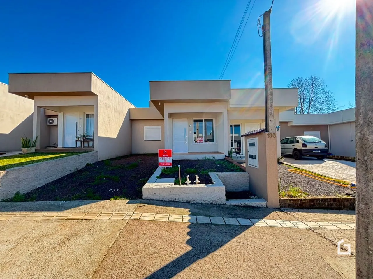 Casa com 2 dormitórios, foto 1