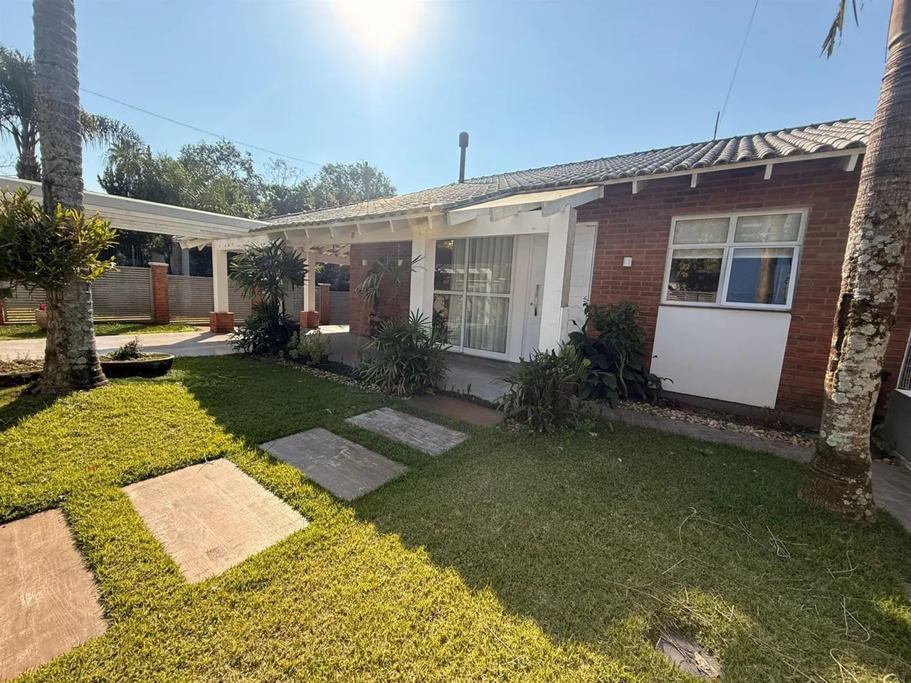 Casa com 3 dormitórios, foto 1