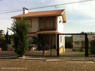 Casa com 3 dormitórios, foto 1