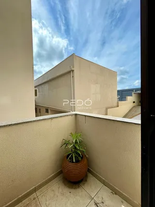 Vista da fachada de um imóvel em Lajeado, Brasil.