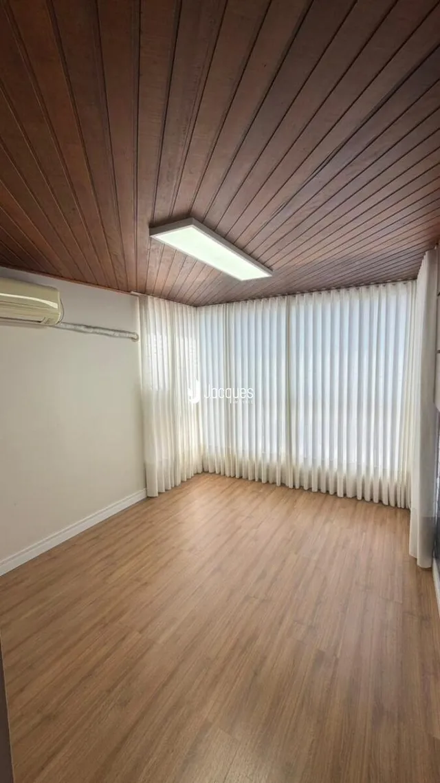 Apartamento com 2 dormitórios, foto 2