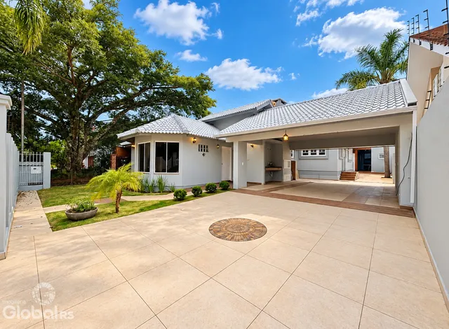 Casa com 3 dormitórios