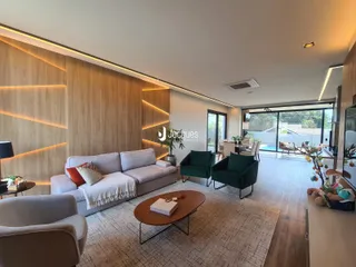 Casa com 4 dormitórios, foto 3