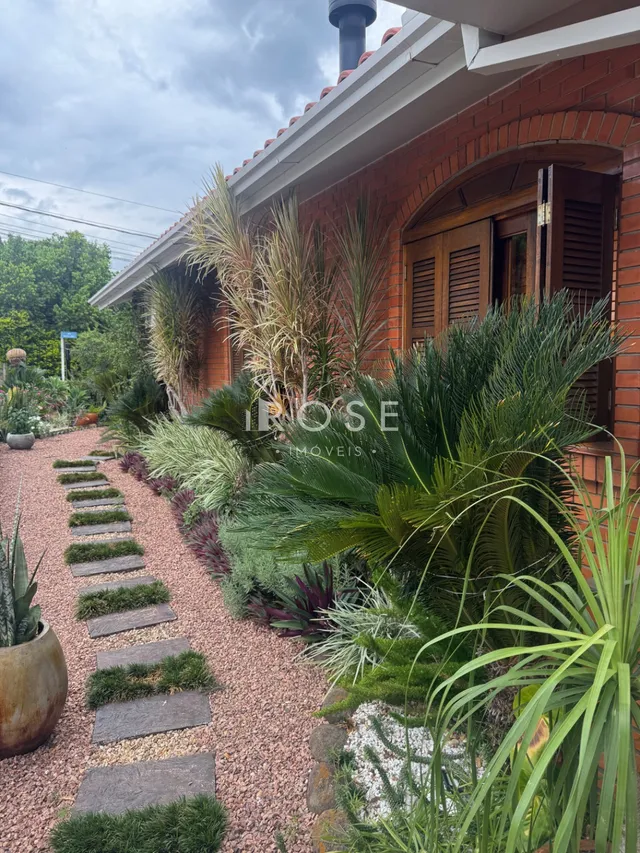 Casa com 2 dormitórios
