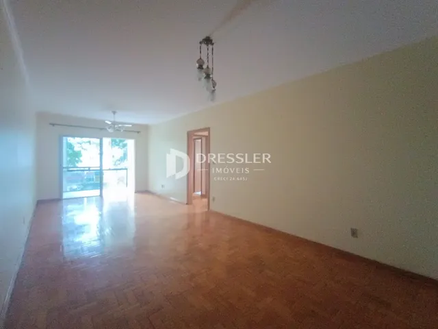 Apartamento com 3 dormitórios, foto 2
