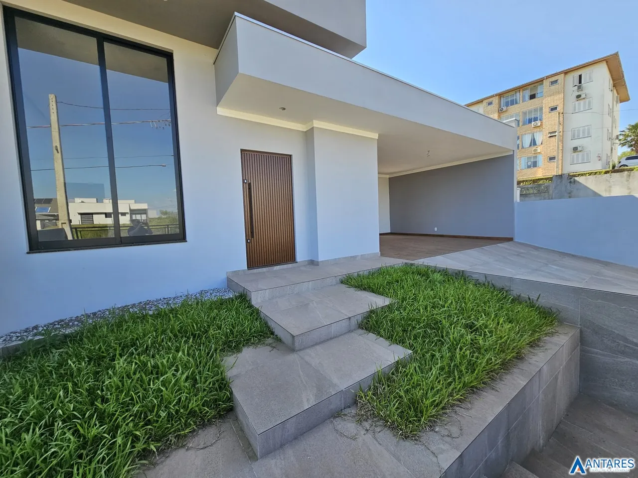 Casa com 2 dormitórios, foto 1