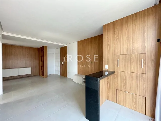Apartamento com 2 dormitórios, foto 4