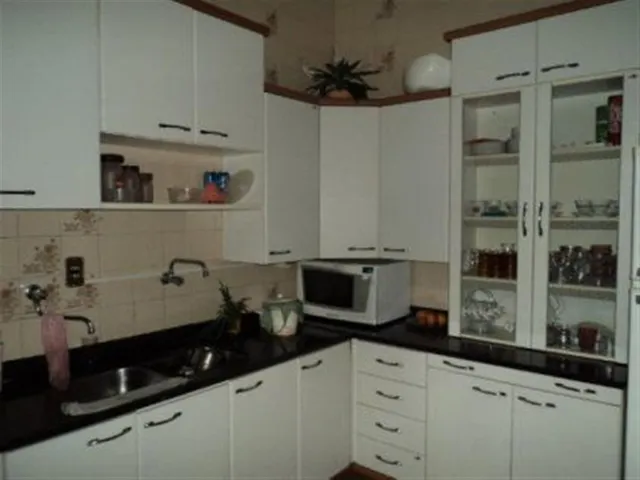 Casa com 3 dormitórios, foto 2