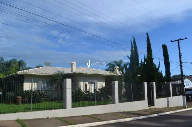 Casa com 5 dormitórios, foto 2