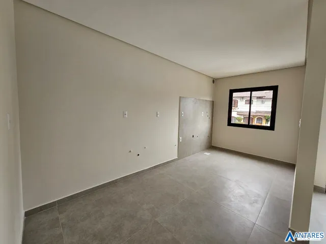Apartamento com 3 dormitórios, foto 2