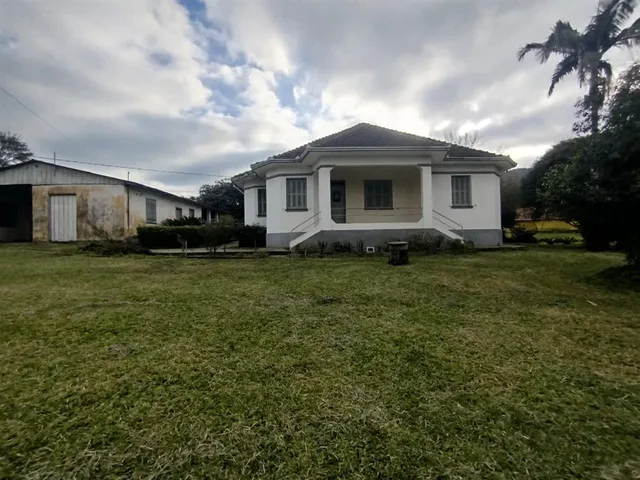 Área rural com 4 dormitórios
