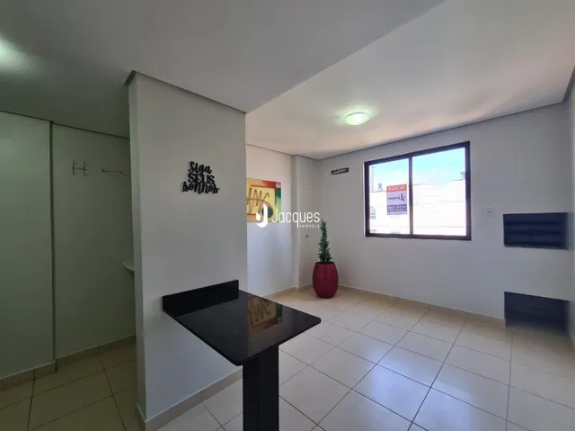 Apartamento com 1 dormitório, foto 2
