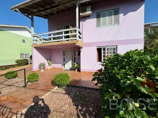 Casa com 3 dormitórios, foto 1