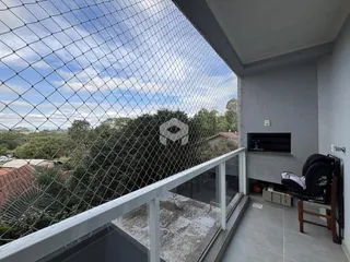 Vista de uma varanda com cerca de arame em Lajeado.