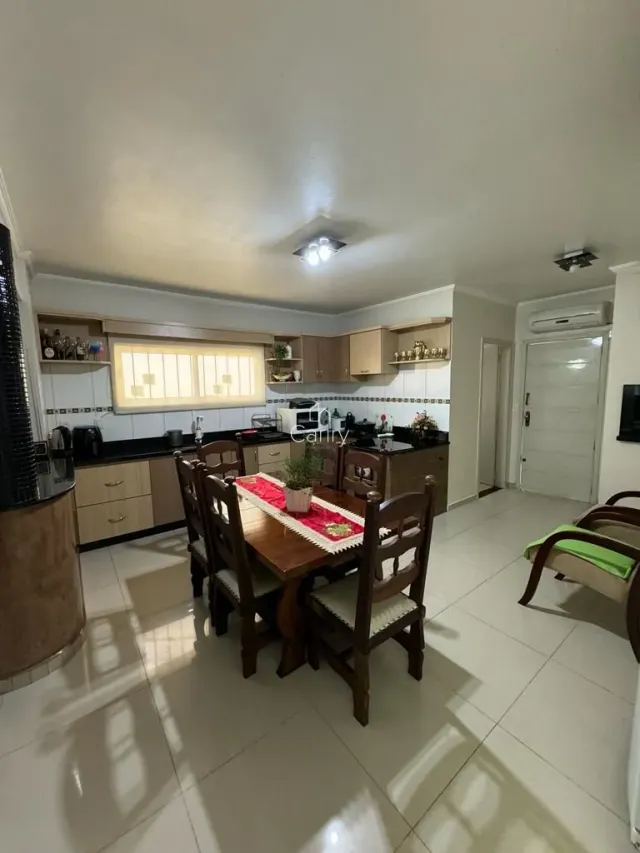 Casa com 3 dormitórios, foto 2