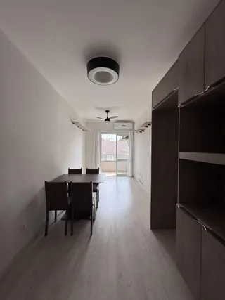 Apartamento com 2 dormitórios, foto 3