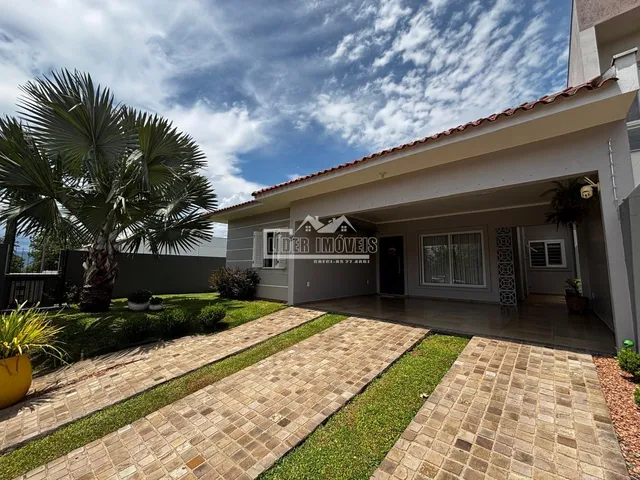 Casa com 3 dormitórios