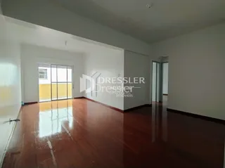 Apartamento com 2 dormitórios, foto 2