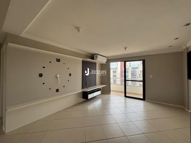 Apartamento com 2 dormitórios, foto 2