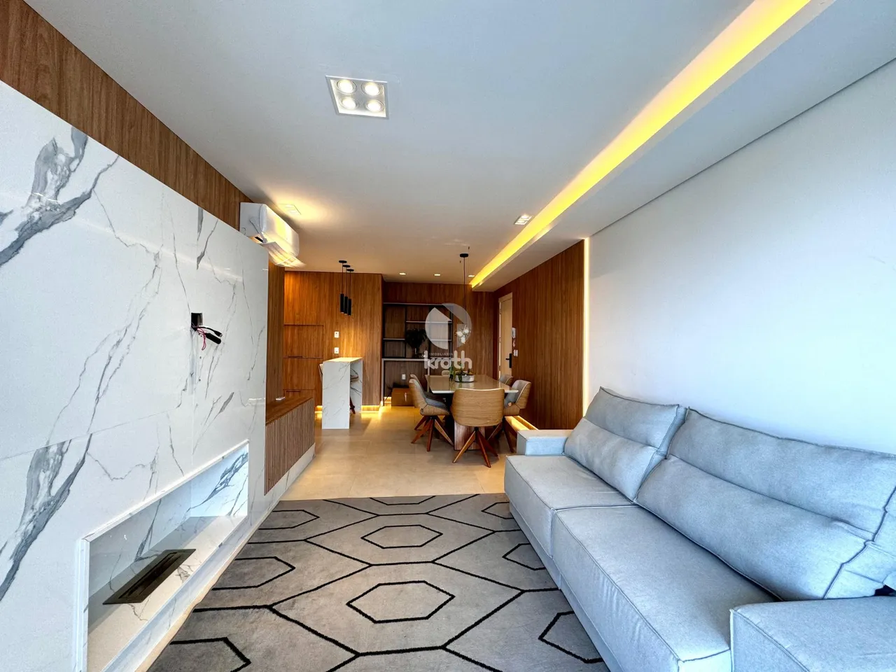 Apartamento com 2 dormitórios, foto 1