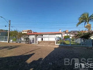 Casa com 3 dormitórios, foto 1