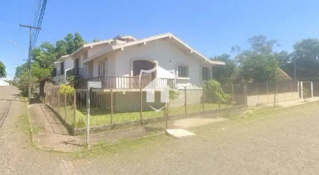 Casa com 4 dormitórios, foto 3