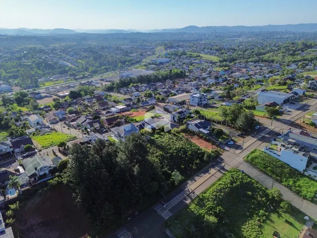 Vista aérea de uma área residencial em Lajeado, Brasil.