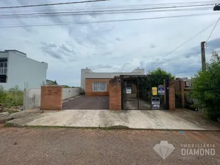 Casa geminada com 2 dormitórios, foto 1