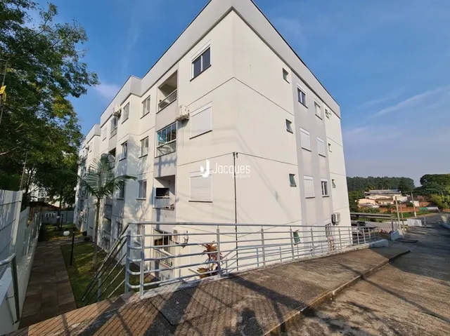 Apartamento com 2 dormitórios