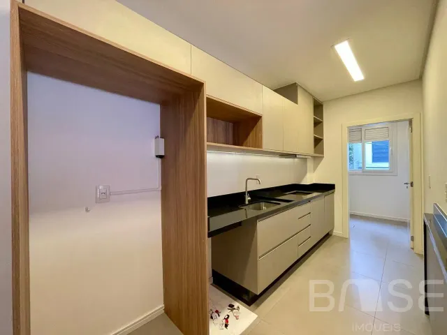 Apartamento com 2 dormitórios, foto 2