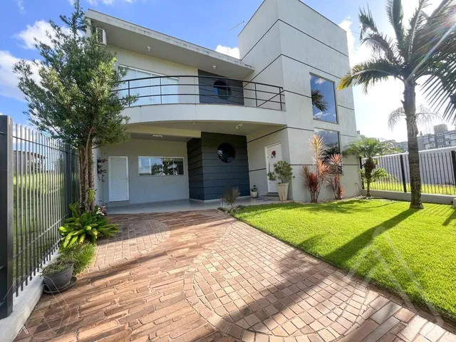Casa com 3 dormitórios