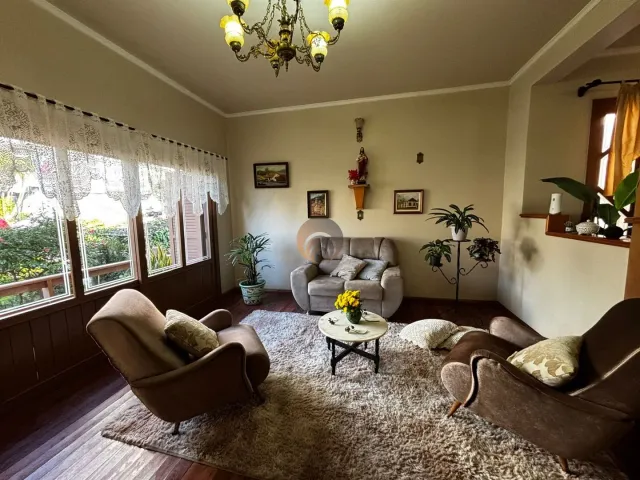 Casa com 5 dormitórios, foto 2