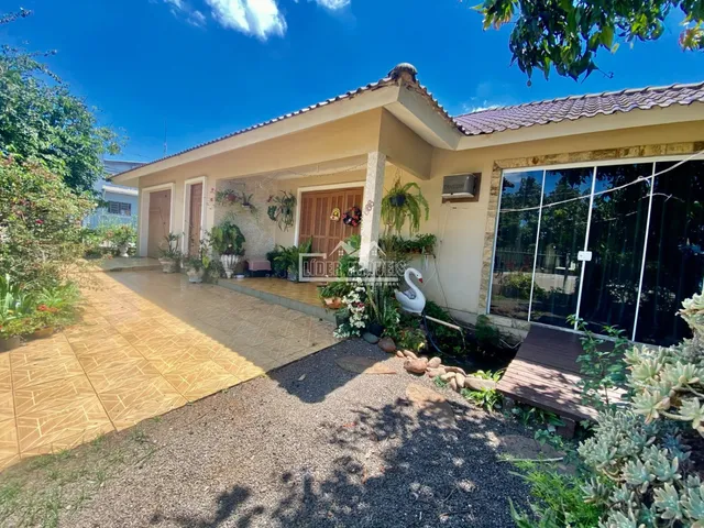 Casa com 3 dormitórios