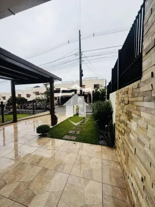 Casa geminada com 2 dormitórios, foto 2