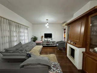 Casa com 4 dormitórios, foto 3